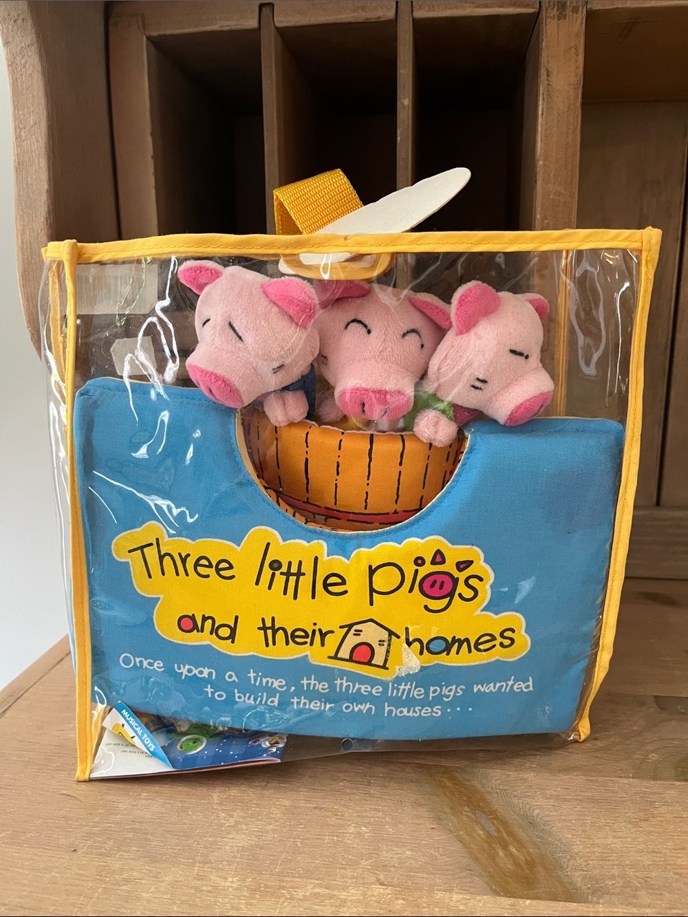 K’s Kids Three Little Pigs Soft Sculpture Playset Book Carry Case Nursery Rhyme